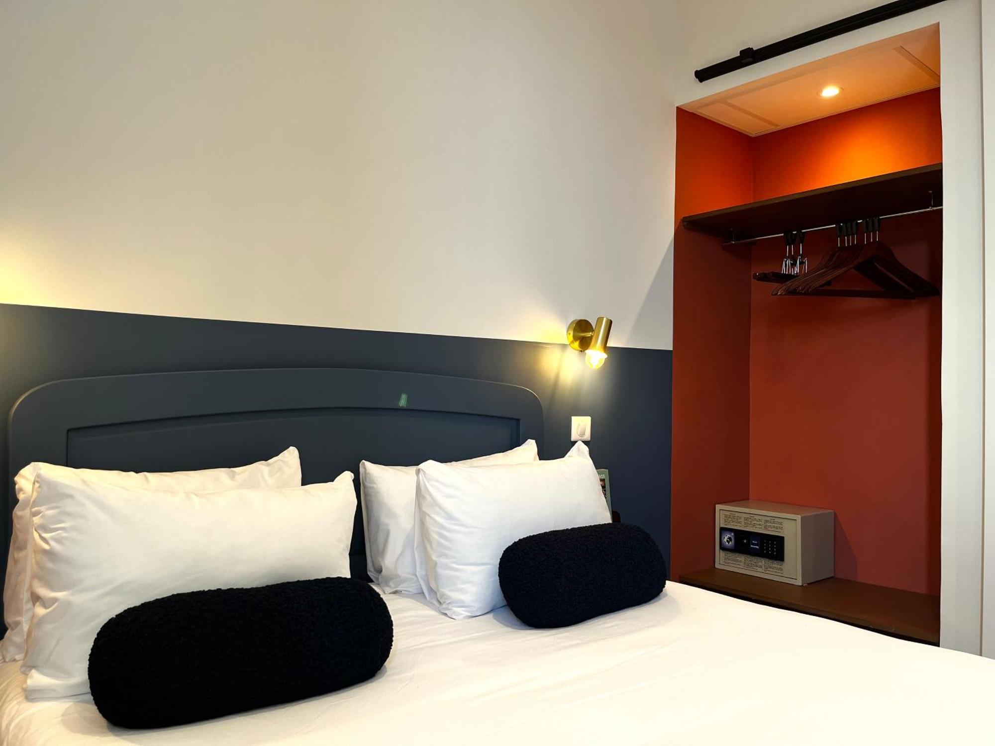 Cit'Hotel Le Louvre Orange ภายนอก รูปภาพ